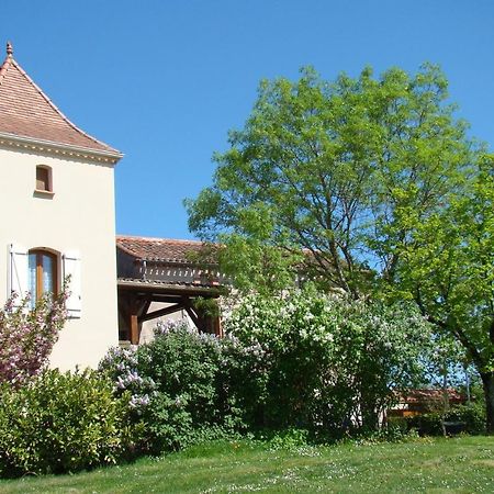 Saint-Pierre-Lafeuille Chambres D'Hotes Les Graves المظهر الخارجي الصورة